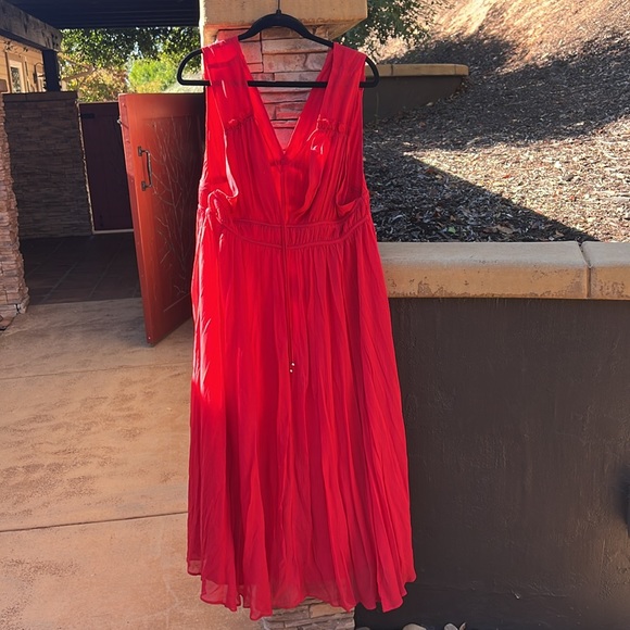 Banana republic tank flowy midi Red dress nwt large - Picture 2 of 8